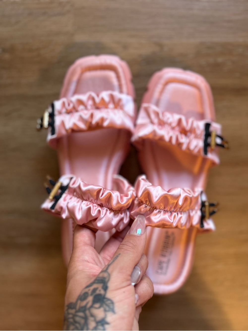 Cape Robbin Satin Ruched Platform Peach Pink Slides - Picture 3 of 6